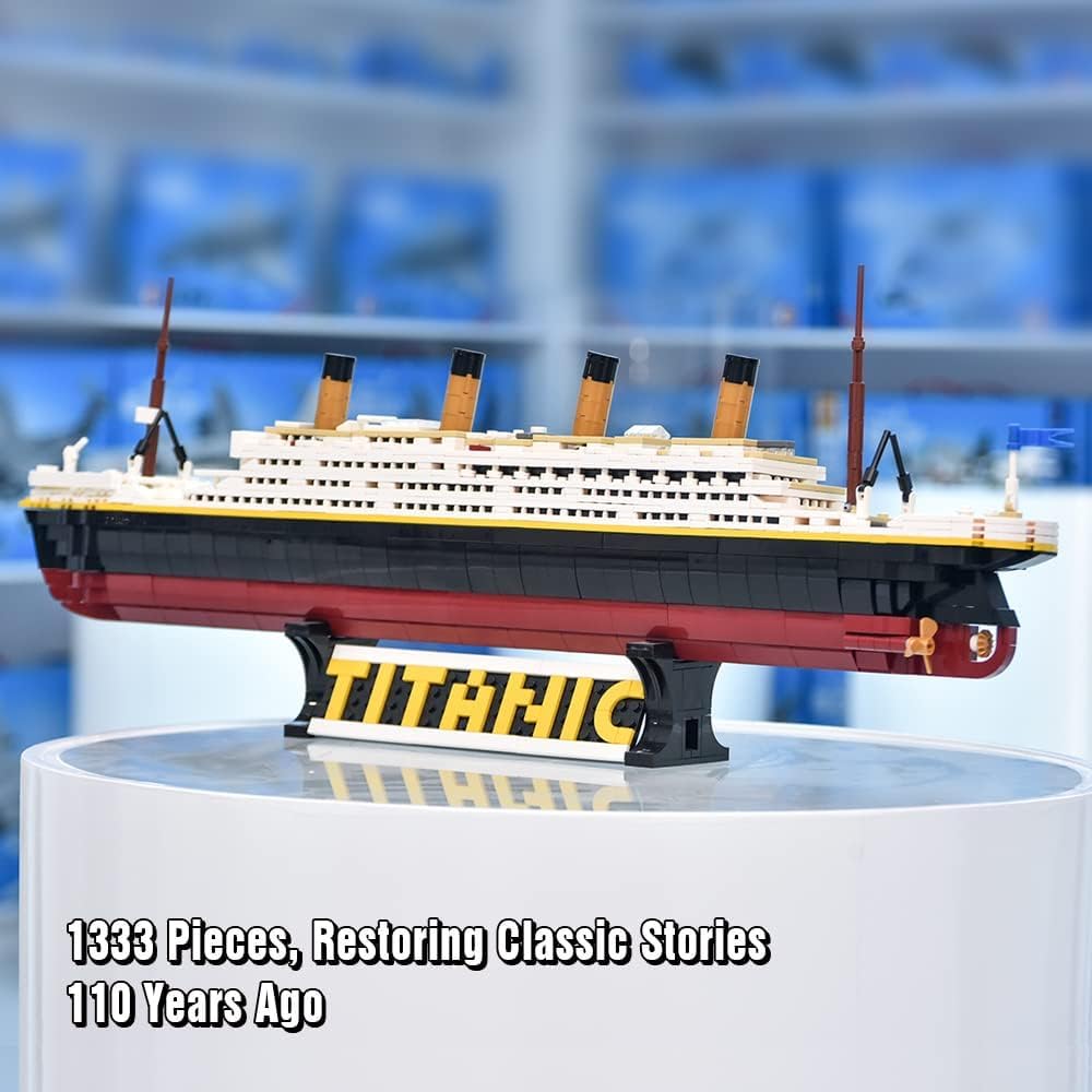 Large Titanic Model Building Blocks Set, 1333 Pieces Adult Challenging Giant Titanic Cruise Ship Model Building Blocks Set Toys, Suitable for 10 11 12 13 14 15 16 Years Old