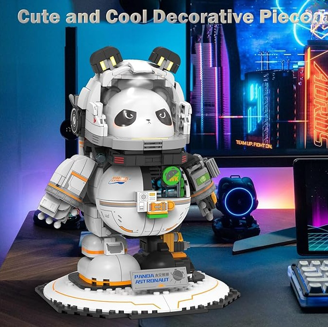 Space Panda Astronaut Building Toys, Cool & Cute Animals Panda Bear Display Model, Space Toys Sets for Adults Kids Boys Girls Aged 8 9 10 11 12 13 14+, Ideal Gifts Idea(829 Pieces)